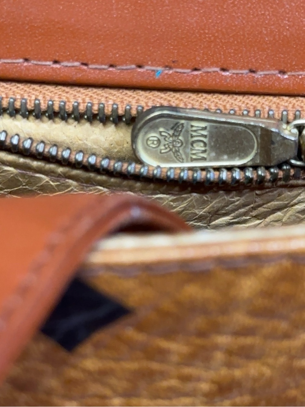 Vintage MCM Cognac Visetos Shoulder Crossbody Bag Made in Germany - Picture 15 of 15